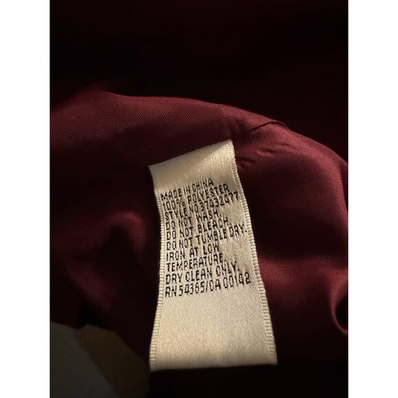 Nygard Ultra Suede Ruffle Jacket 20W – Wine, Princess Seams, Chic Fit - Picture 7 of 9